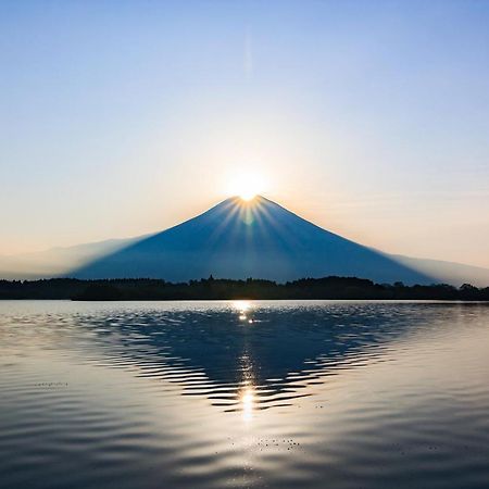 Koti Yamanakako Next To Hananomiyako Kouen 外观 照片